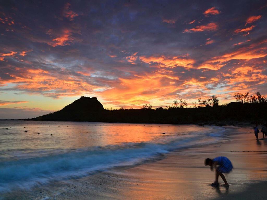 垦丁大街 垦丁福华渡假饭店酒店 外观 照片 Sunset at the beach